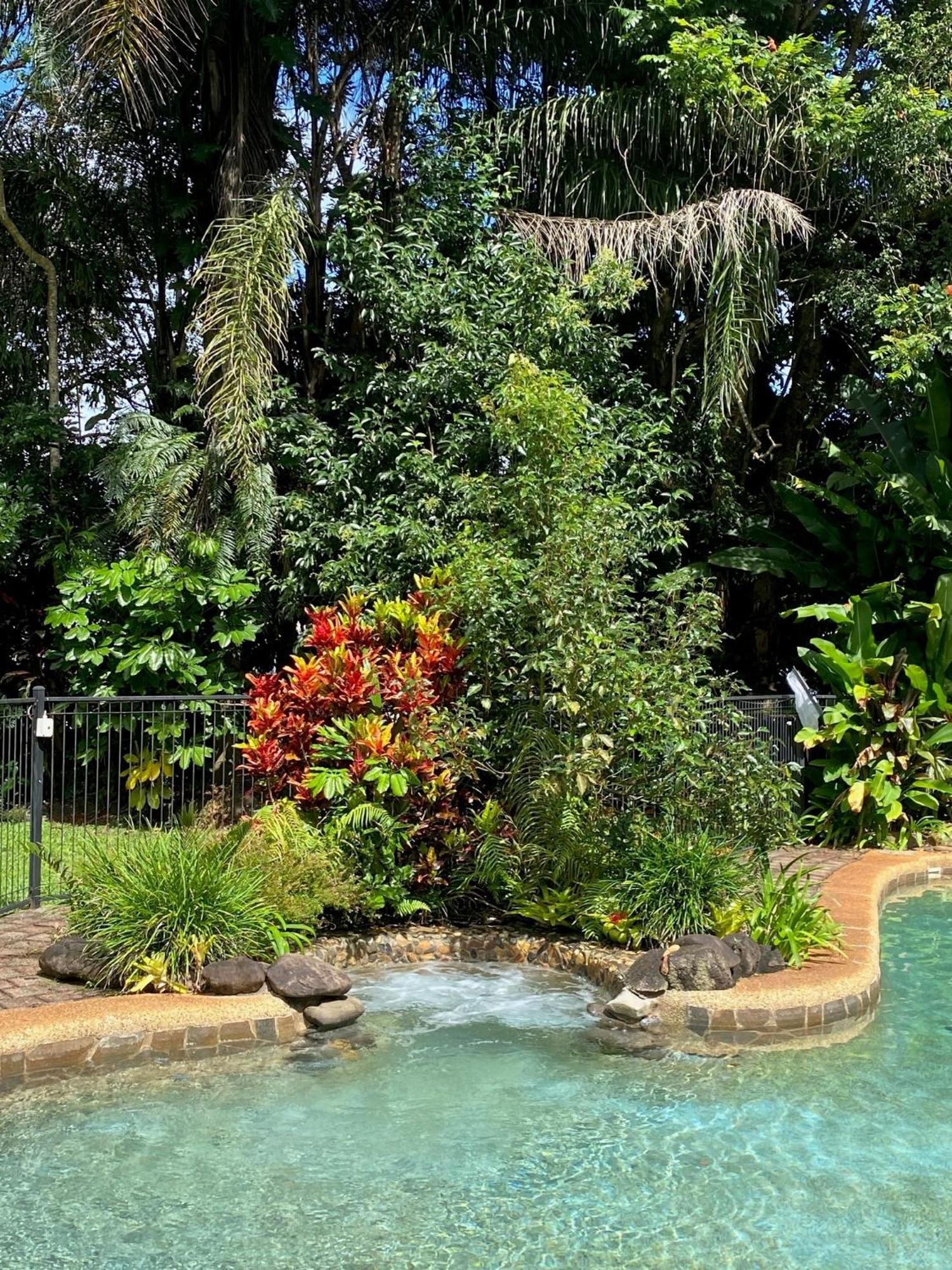 Malanda Lodge Exteriér fotografie